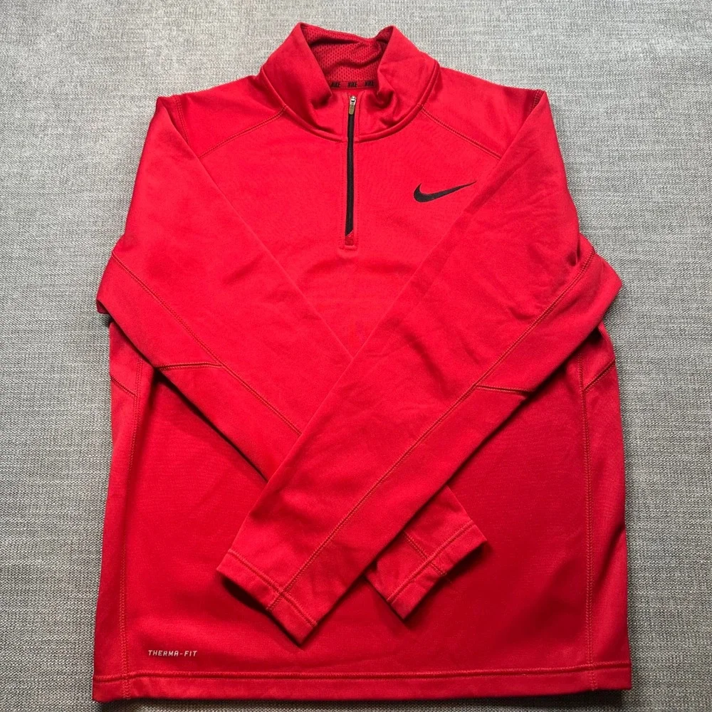 Nike Therma-FIT Quarter Zip Pullover Mens Medium Red   Performance Top